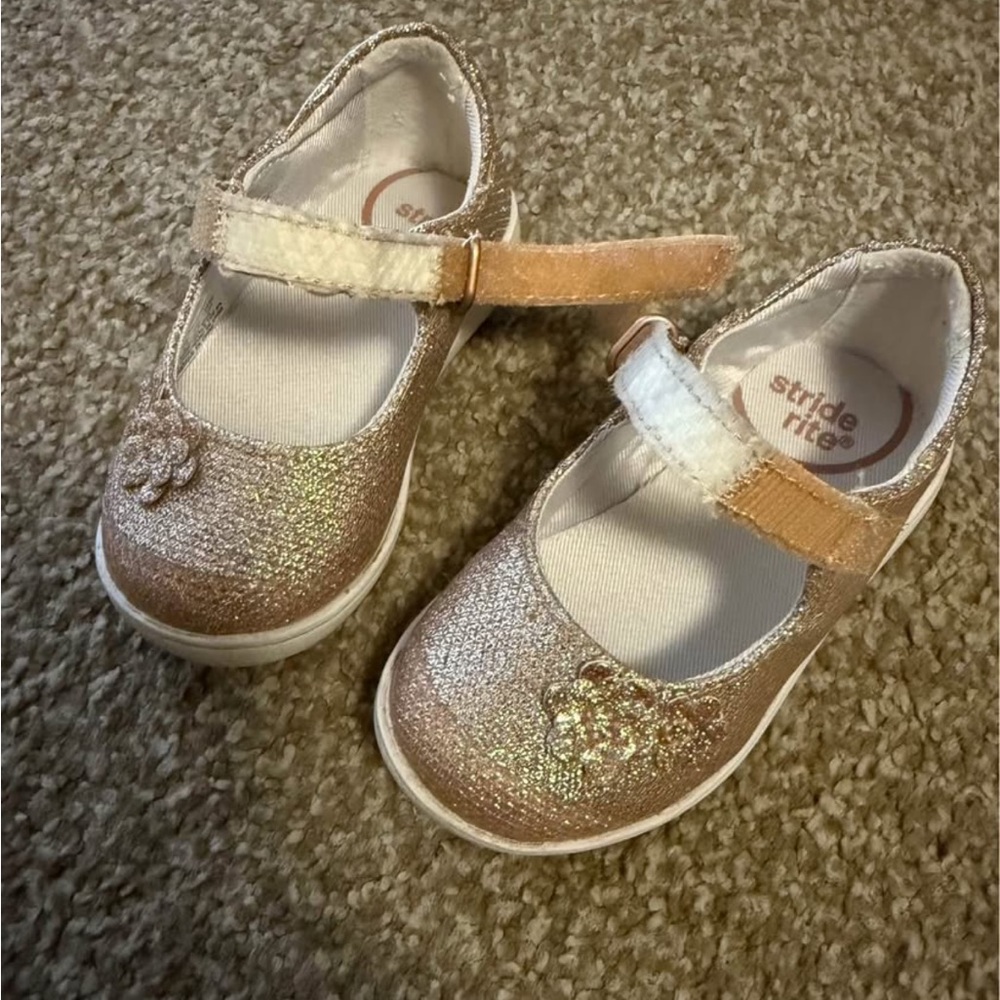 Stride Rite Shimmering Gold toddler Mary Jane Dress Shoes